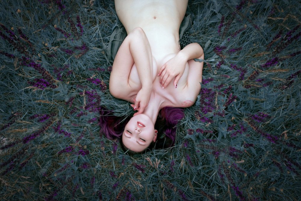 Cosplayers Milah Solo Virt