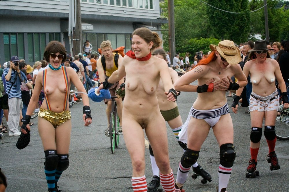 Naked women in America at festivals