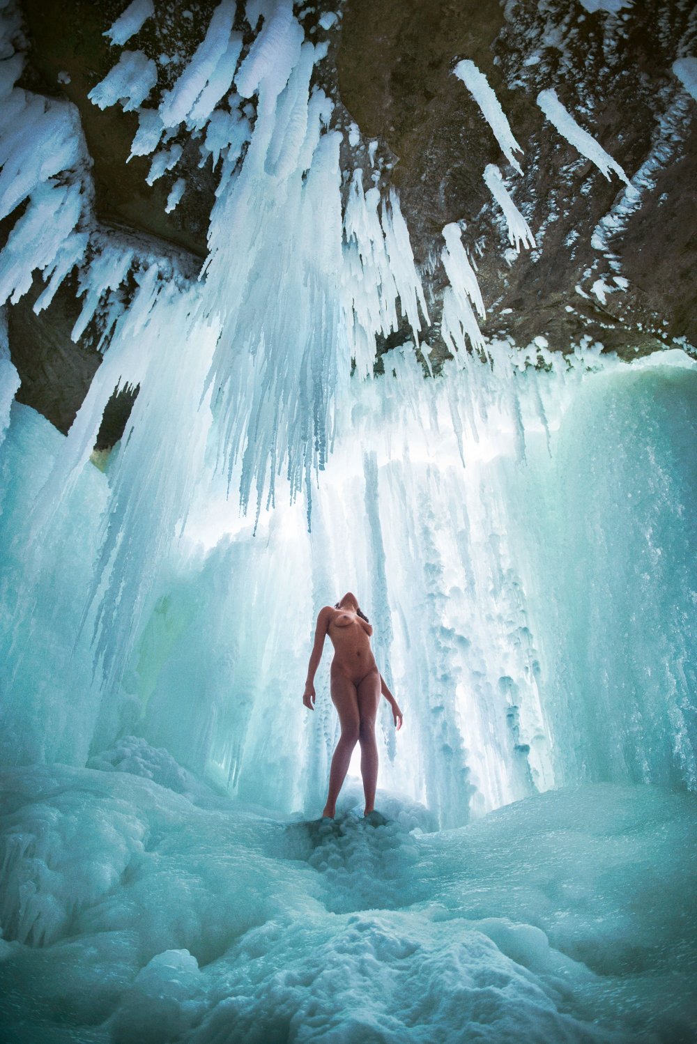 Girl in the ice is very beautiful nude