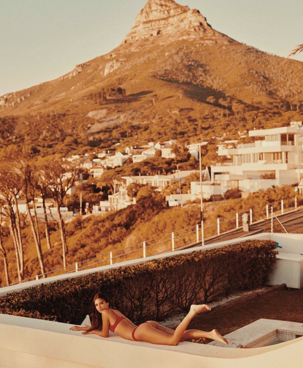 Elisha and Rene Herbert Naked