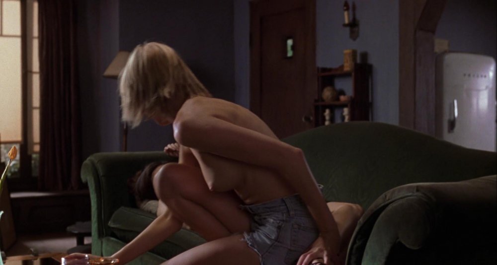 Naomi watts naked in the cinema