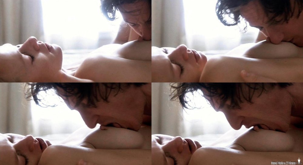 Naomi Watts Naked in the film