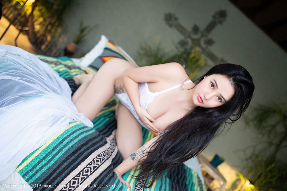 Nude asian manuela model Xiuren naked