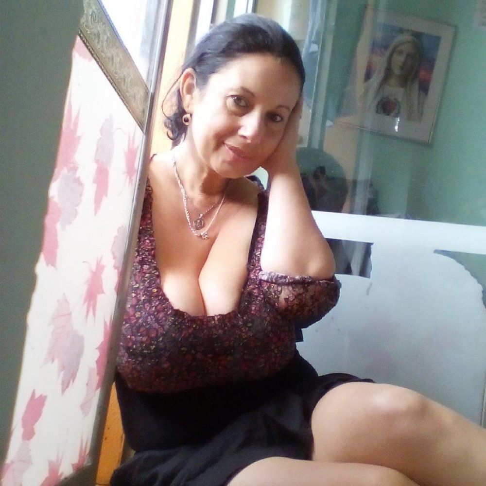 Spanish mothers are mature