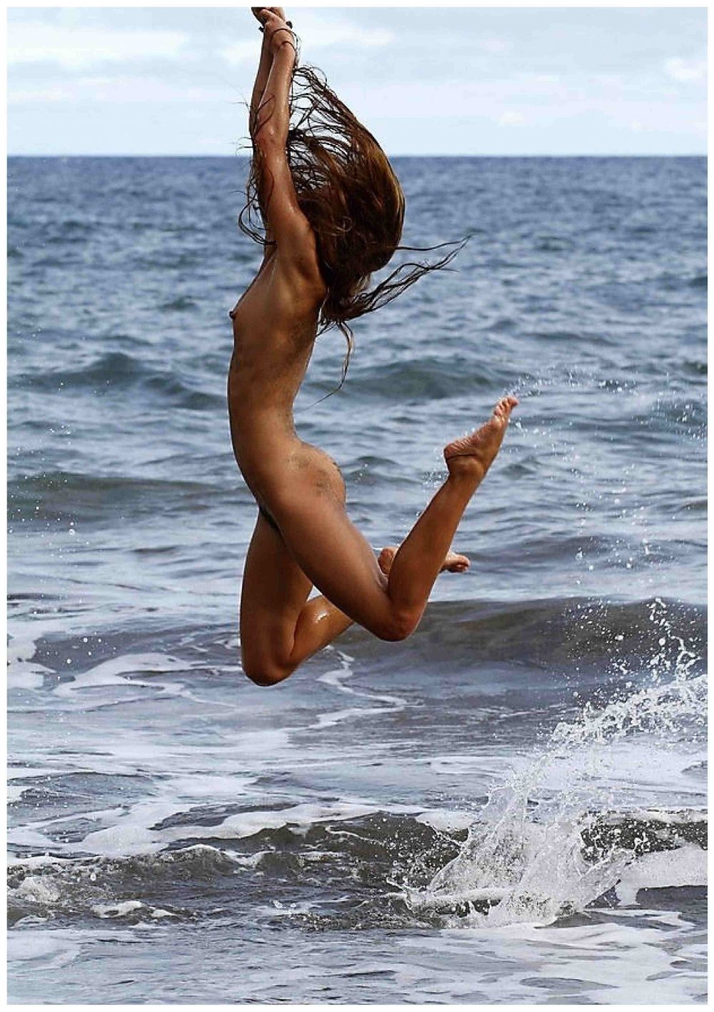 Girls jump into the water naked