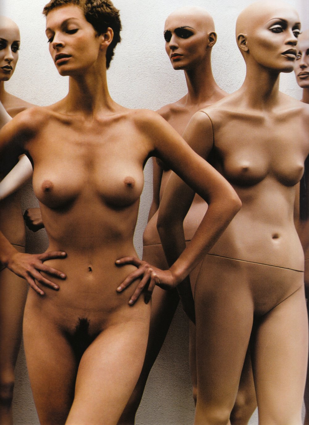 Fashionable erotic photo shoot
