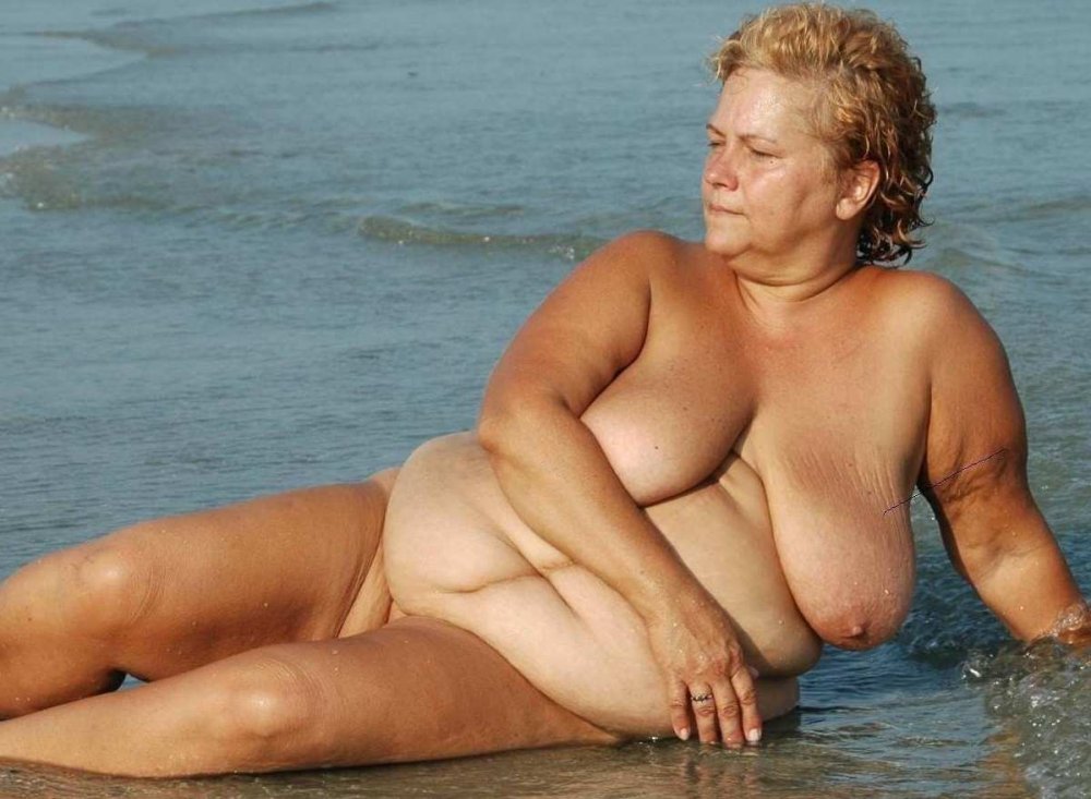 Naked thick women on the beach