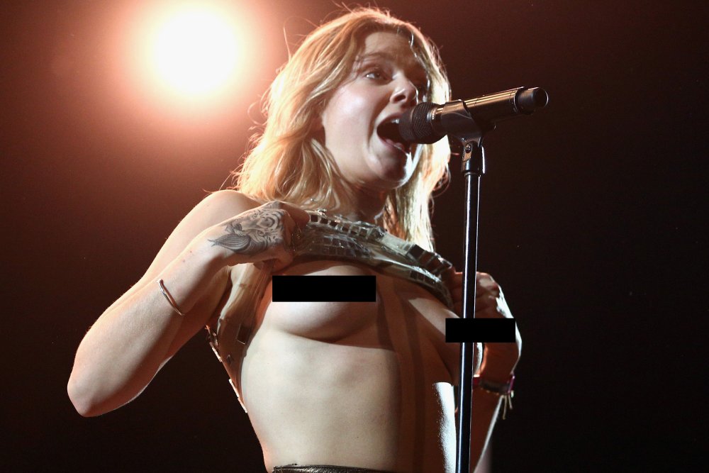 Tuva Lu Topless