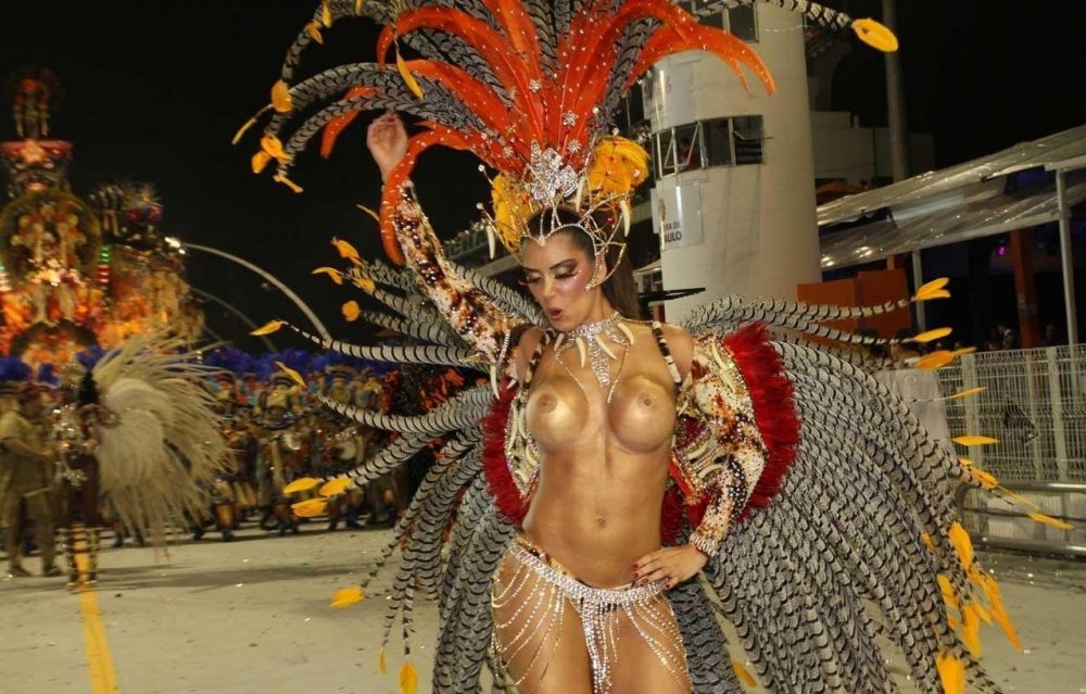 Brazilians on the carnival in Rio de Janeiro Nude