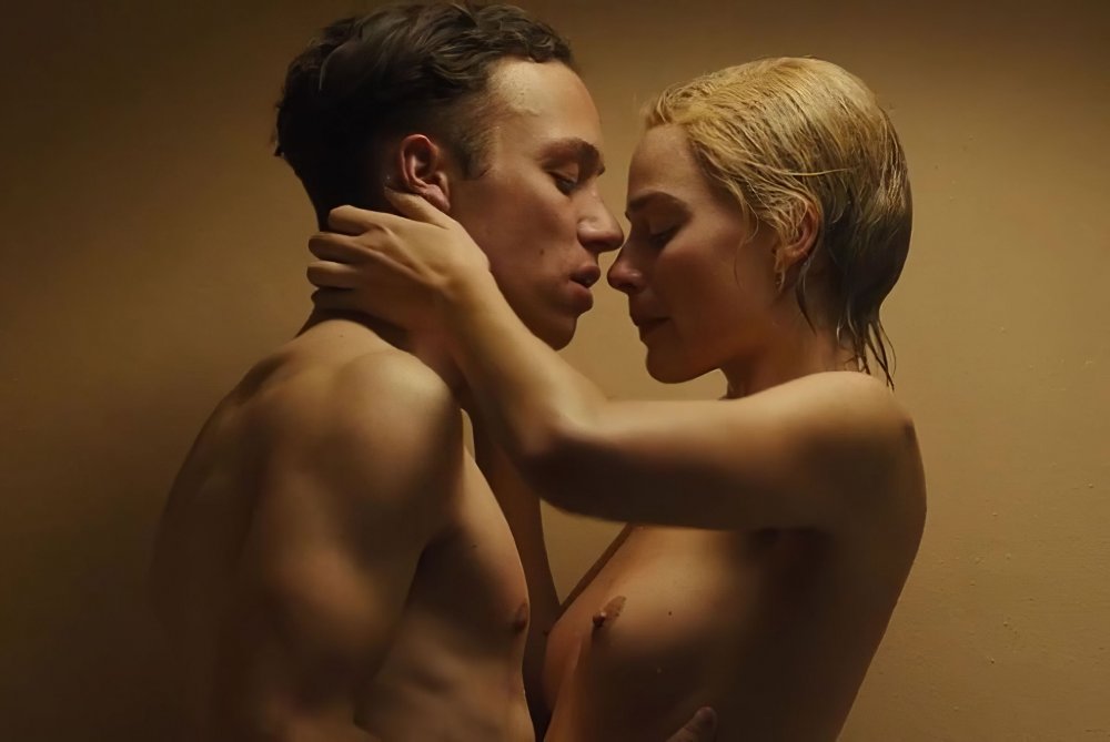 Margot Robbie Naked in the film