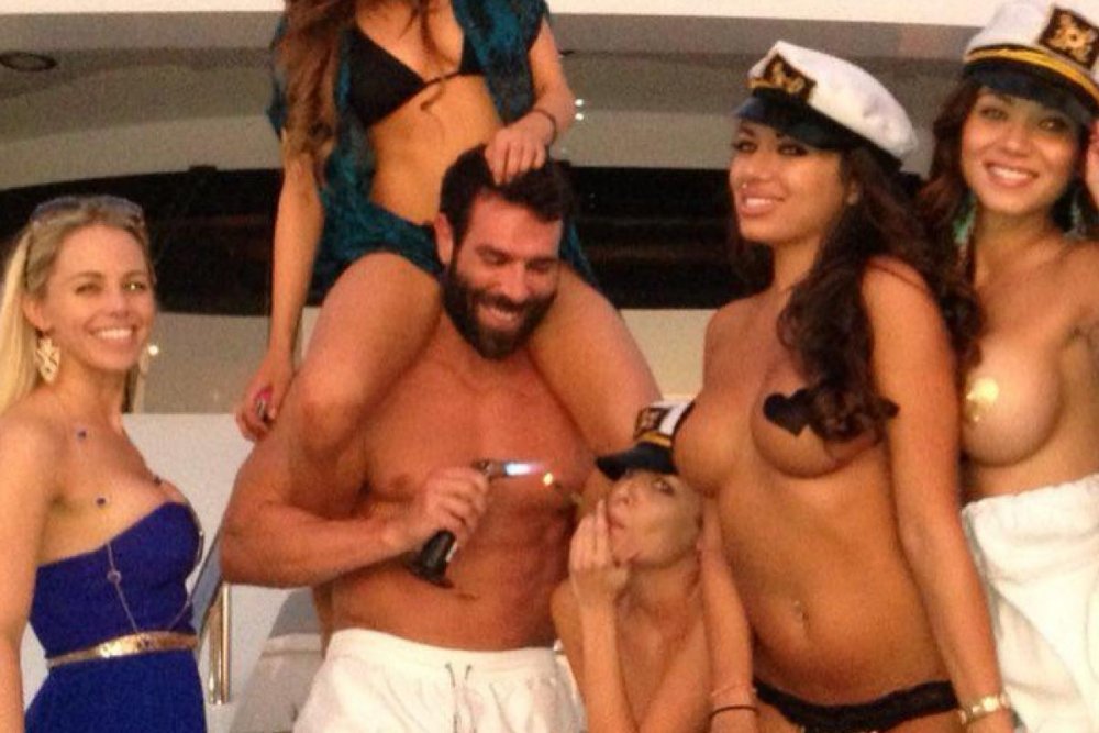 Dan Bilzerian +18