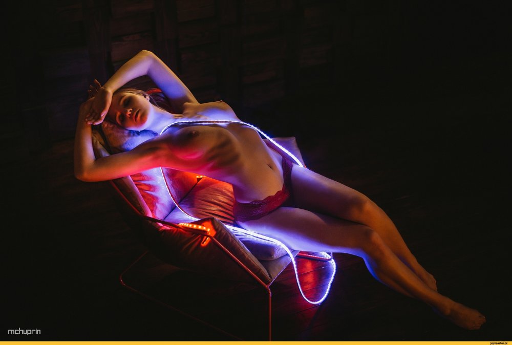Carolina Chris Model Naked