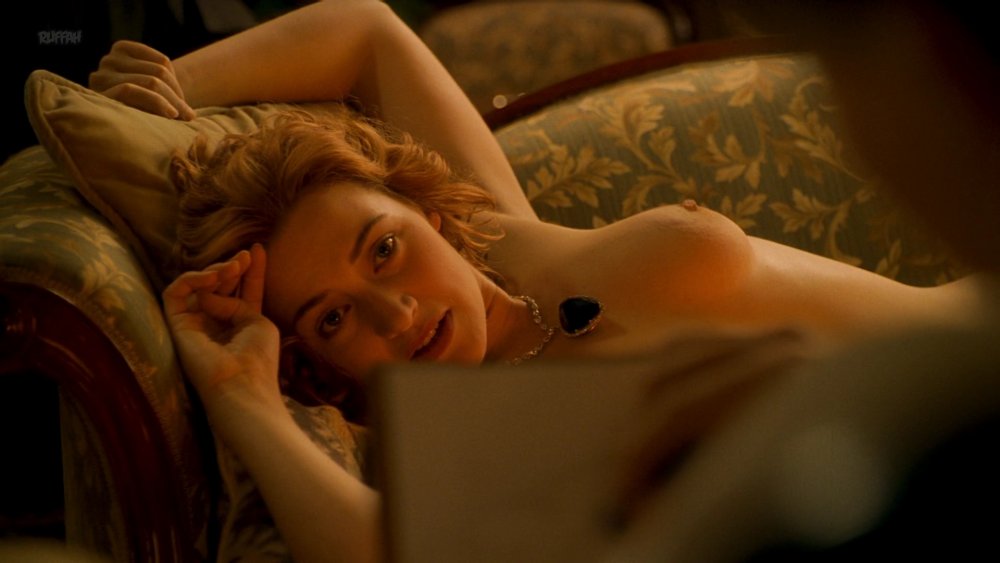 Naked Kate Winslet in the movie "Reader", 2008