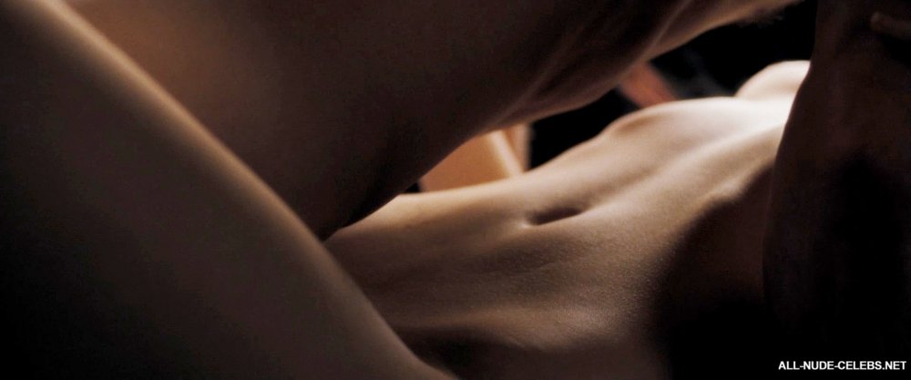 Kate Bekinsale Naked in the movies