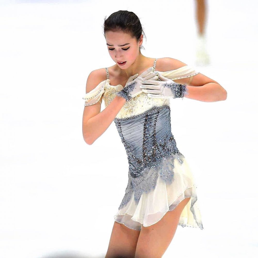 Ornella Danchenko is a skater