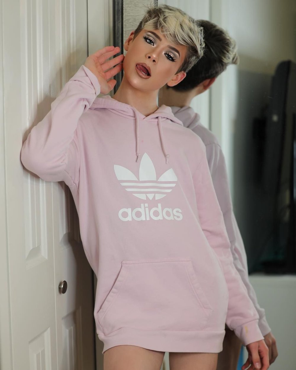 Swimming Pool Chessie Kay