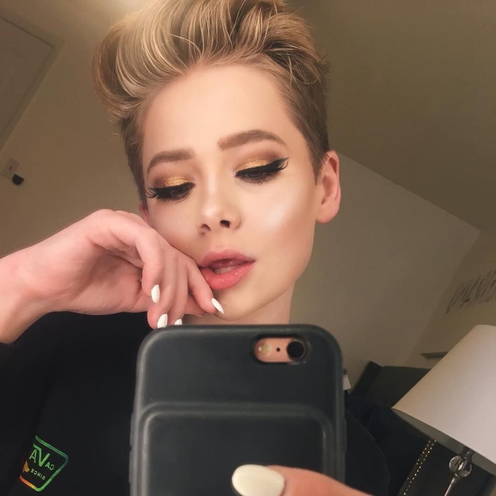 Rescuers in Australia Jake