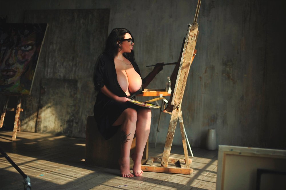 Anastasia Bertier is naked