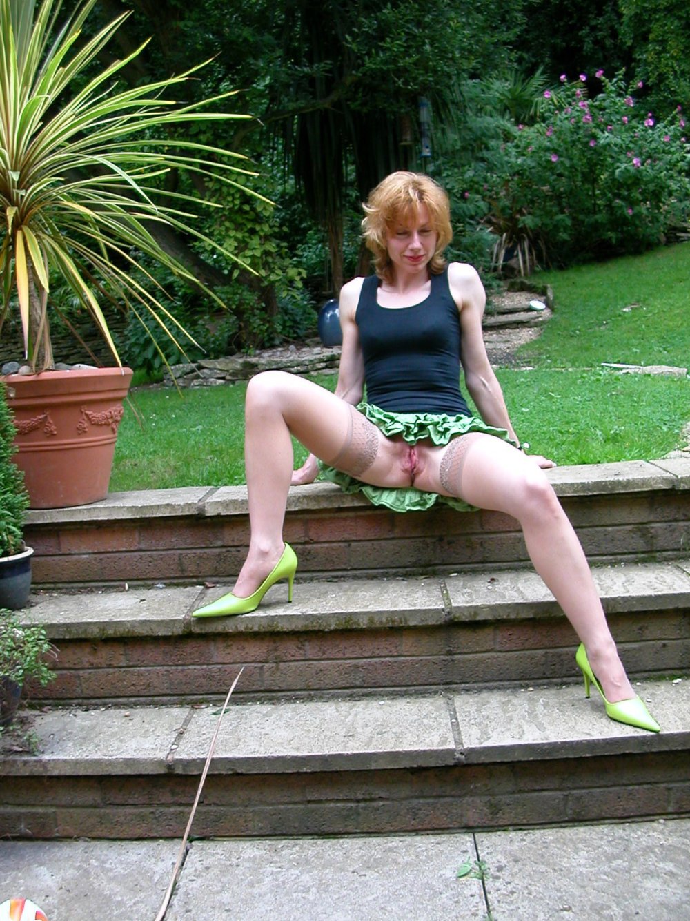 Latvian Mature Flash Private Hot Photo