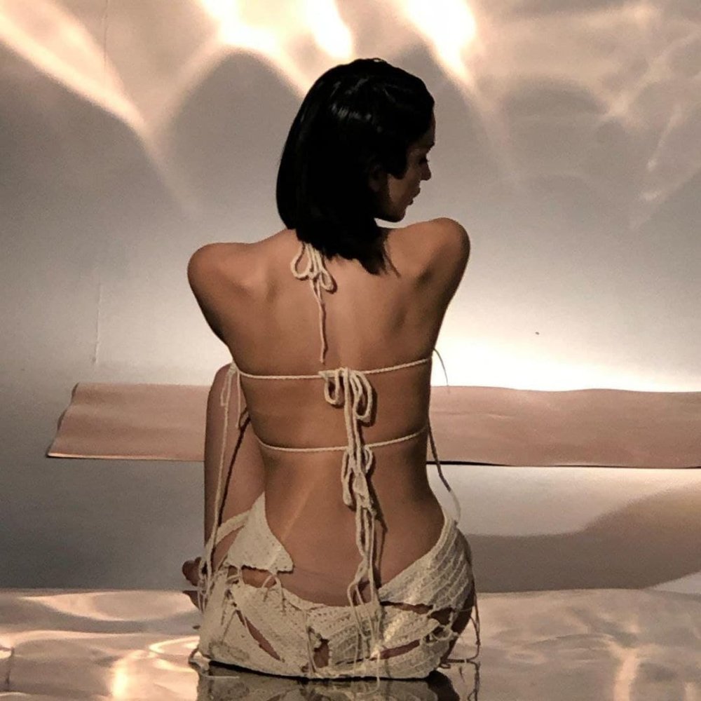 Naked Dina Urgenshpaeva