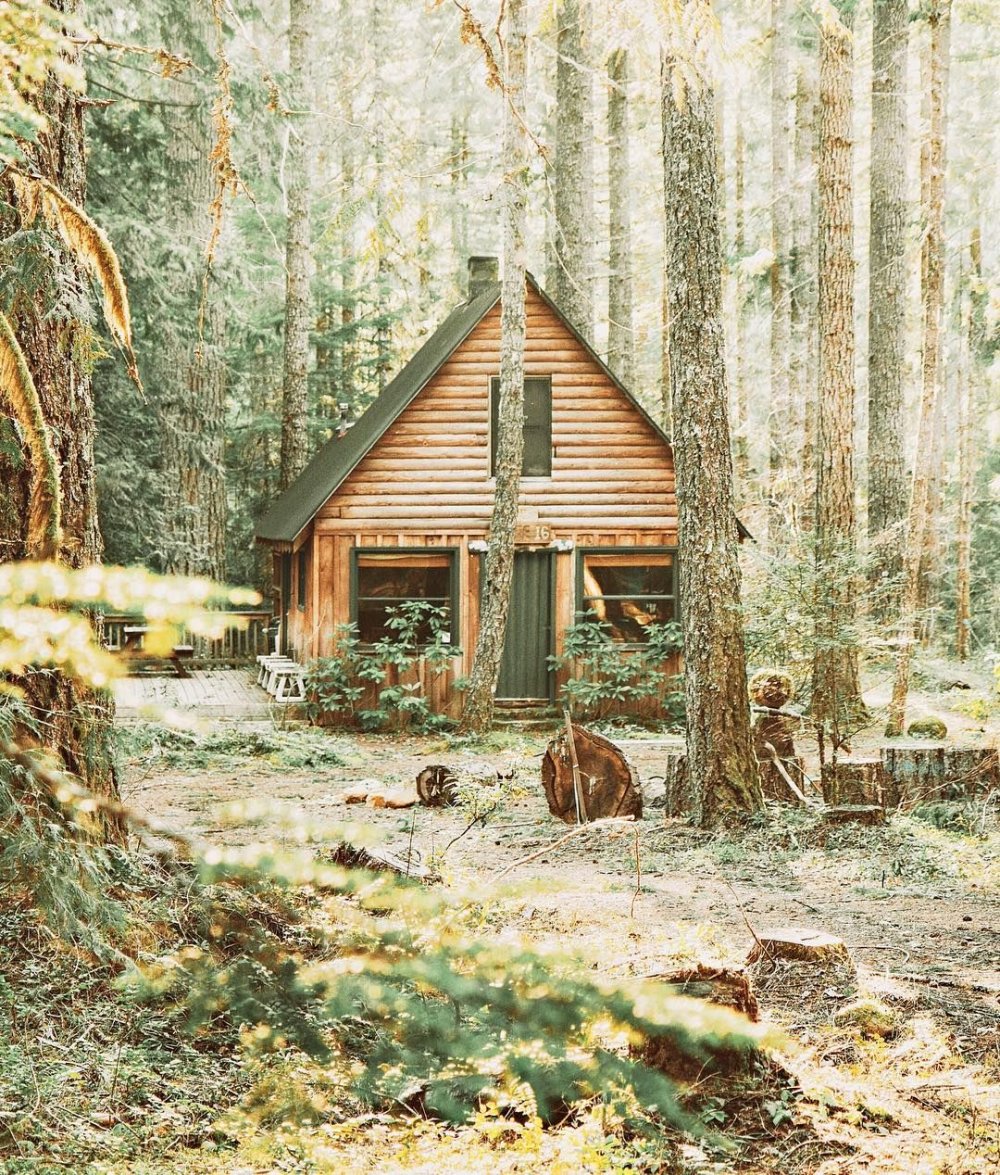 Craft style in the interior of the house