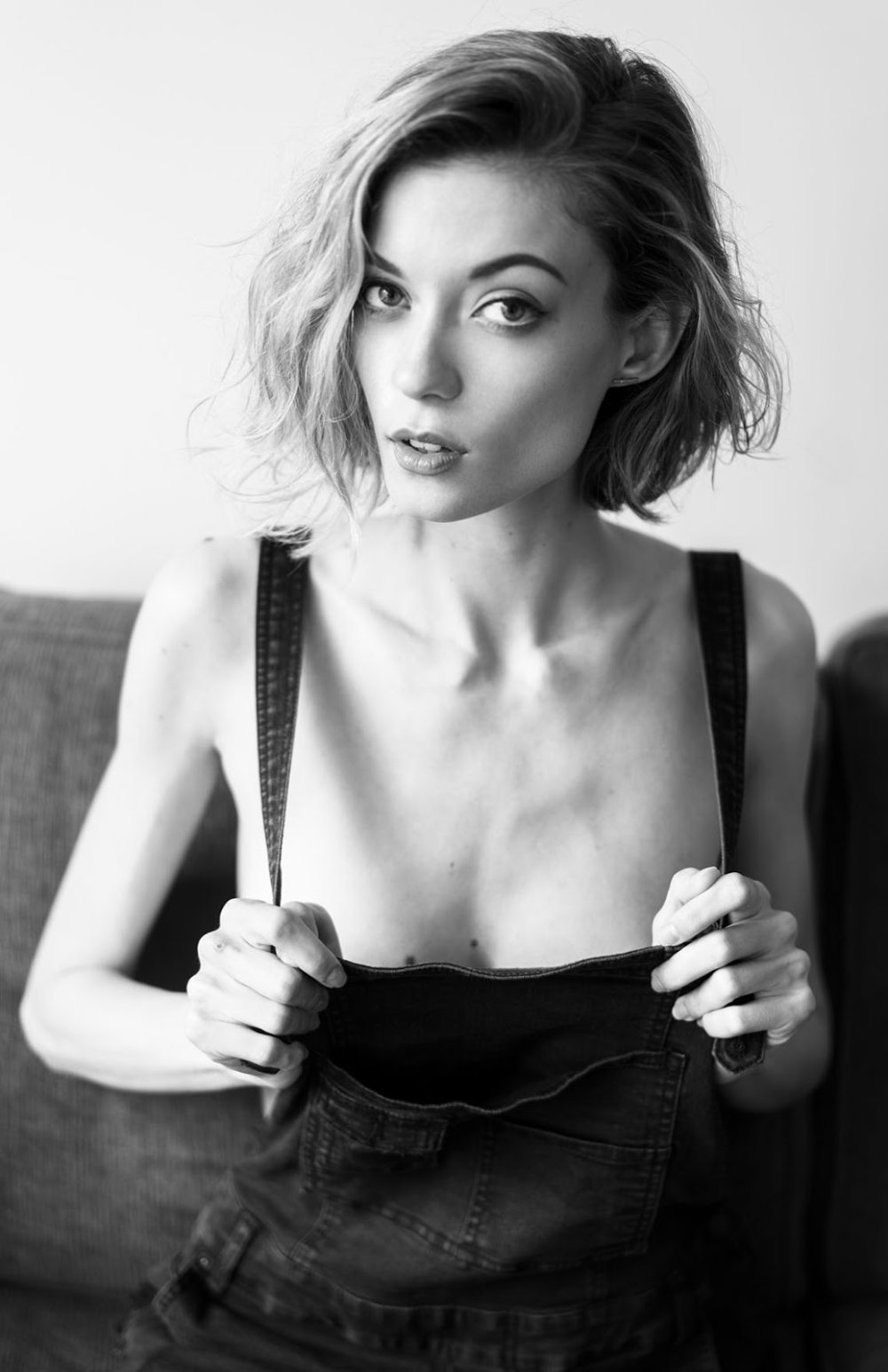 Samantha Snow Hairy publish