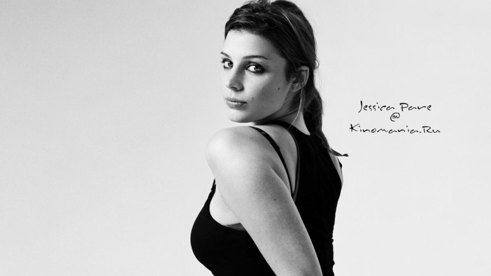 Jessica Nazarenus is naked