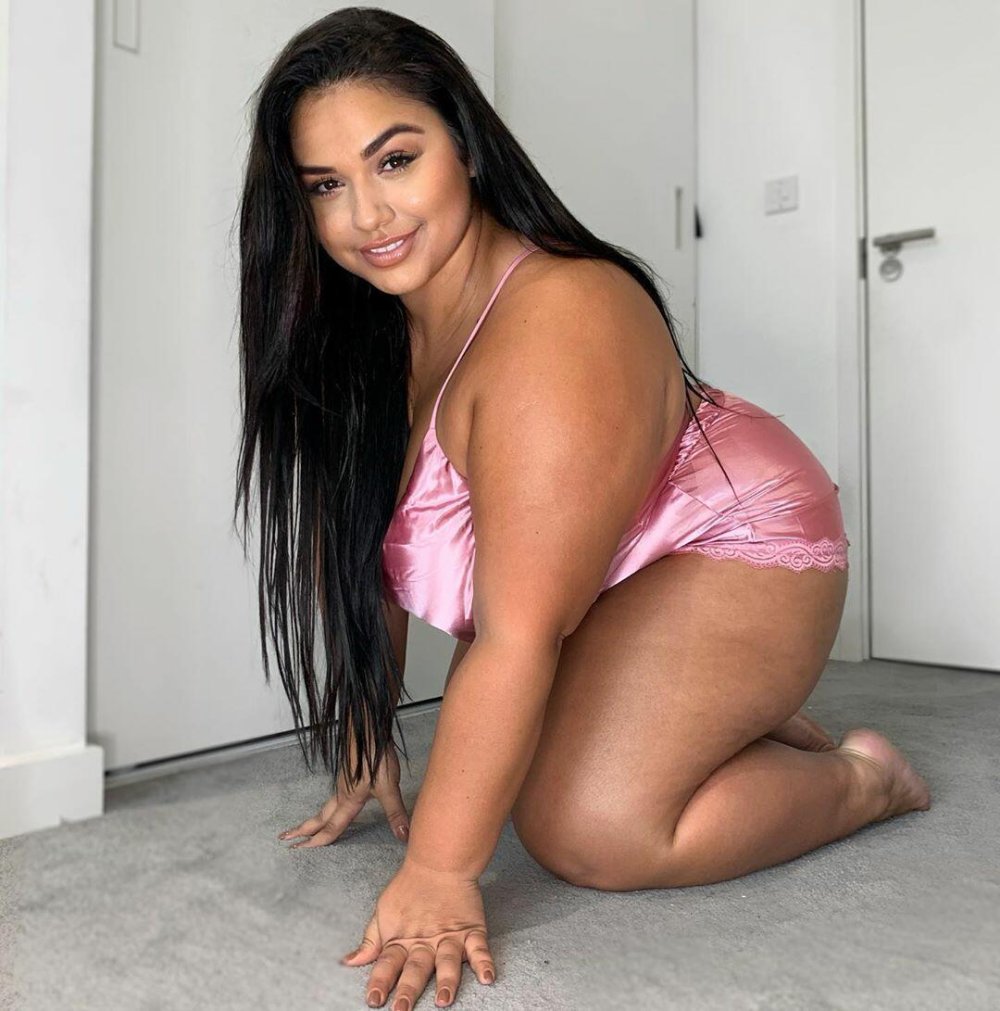 Diana Sirokai Cunnilingus