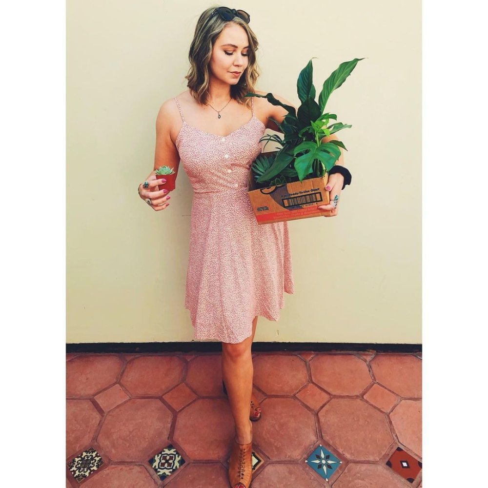 Josie Leinart