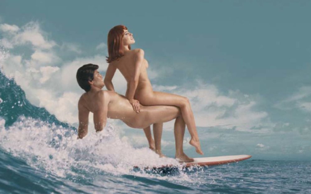 Naked beauties on surf