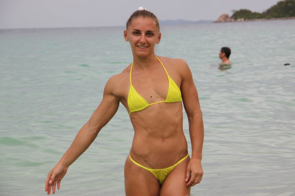 Alexandra Albu is hot