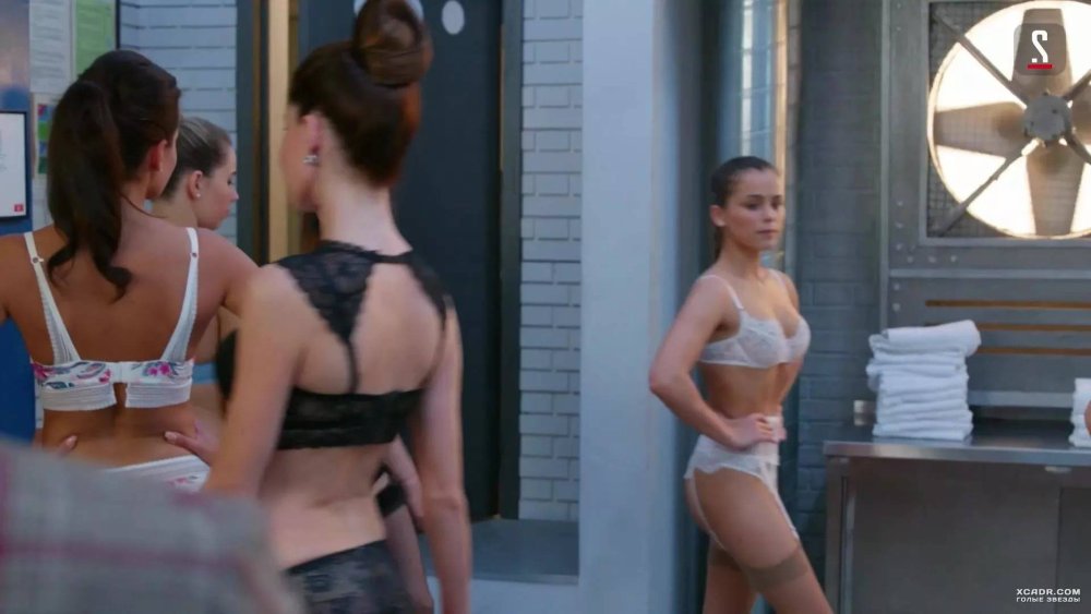 Mila Azul with glasses