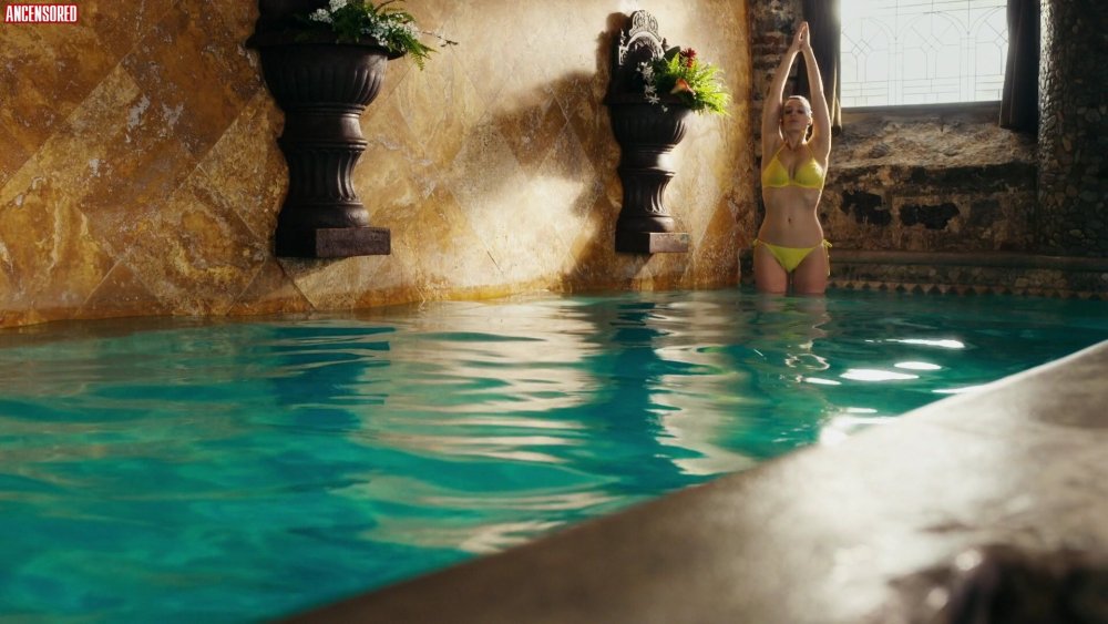 Jessica Paré (Jessica Paré) Tits