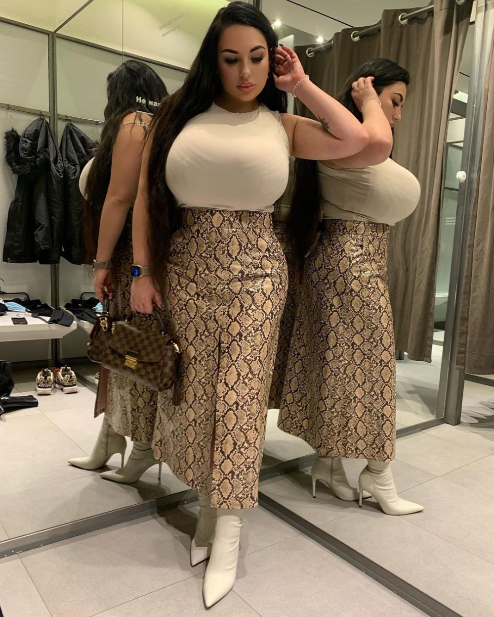 Anastasia Berthier is hot