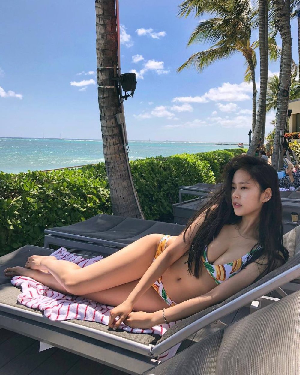 Jenny Black Pink Aesthetics