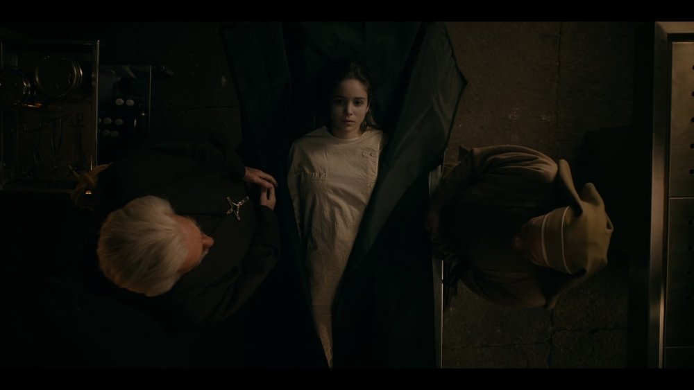 Jessica Alba Barefeet