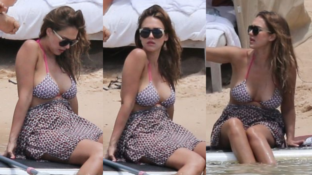 Jessica Alba in a swimsuit in the film Mechanic