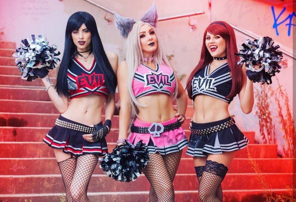 Evenink_cosplay plums