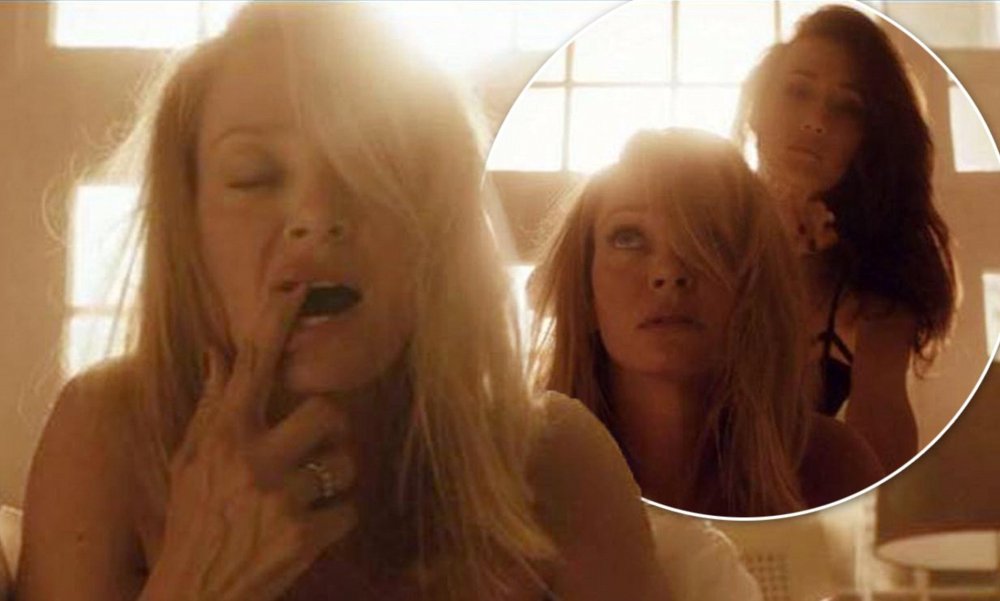 Um Thurman bed scenes