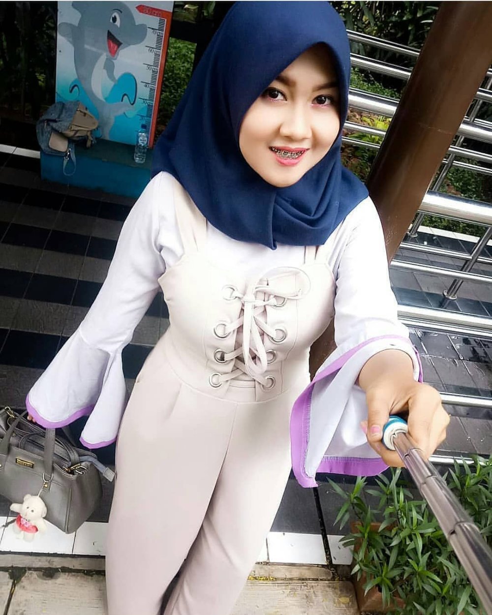 Thong under the hijab