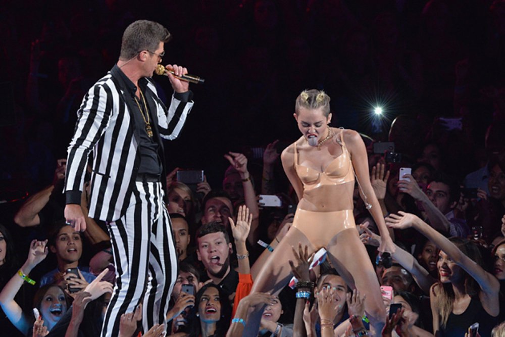 Miley Cyrus on stage