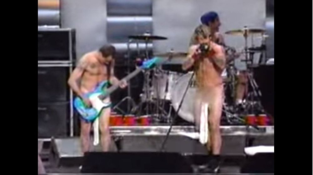 Red hot chili Peppers performance in socks