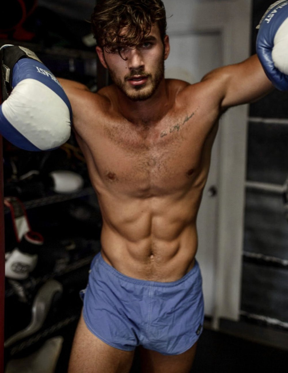 Escape in the night series Nikita Dragoon