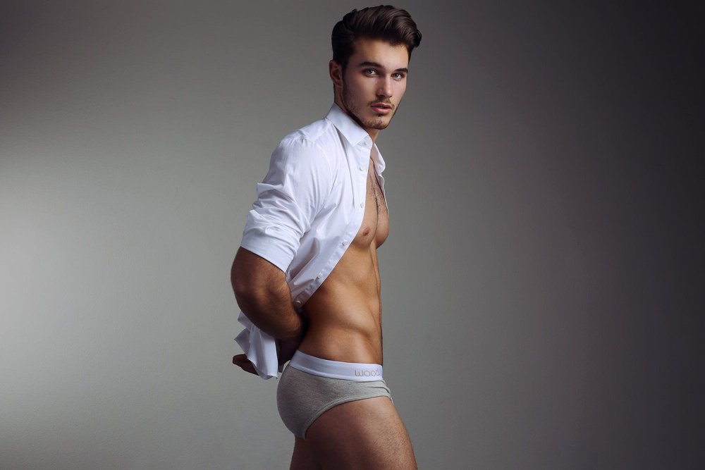 Michael Yerger Model Onlifangs