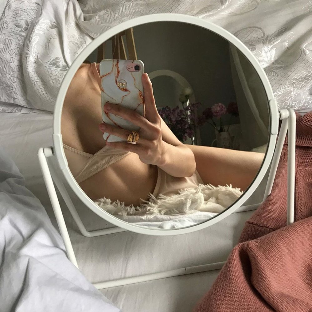 Lower underwear icon