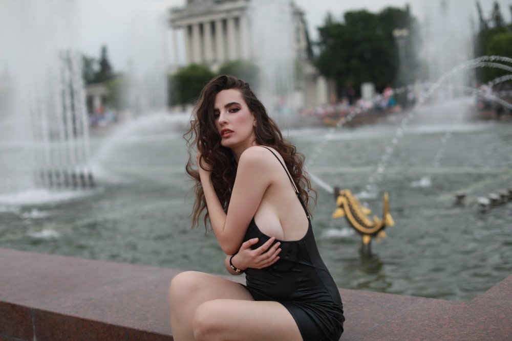 Julia Silenova Model