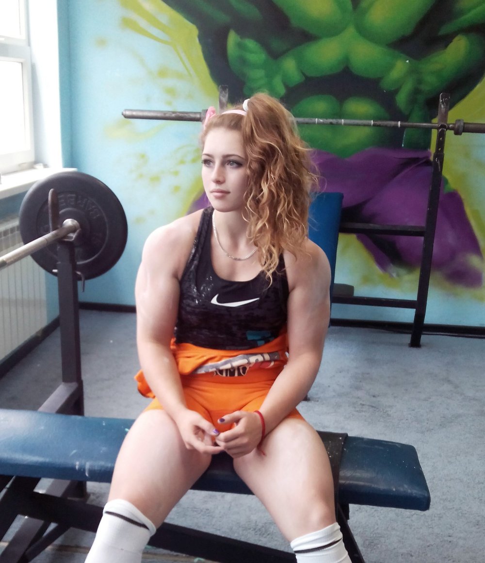 Julia Vince Powerlifting