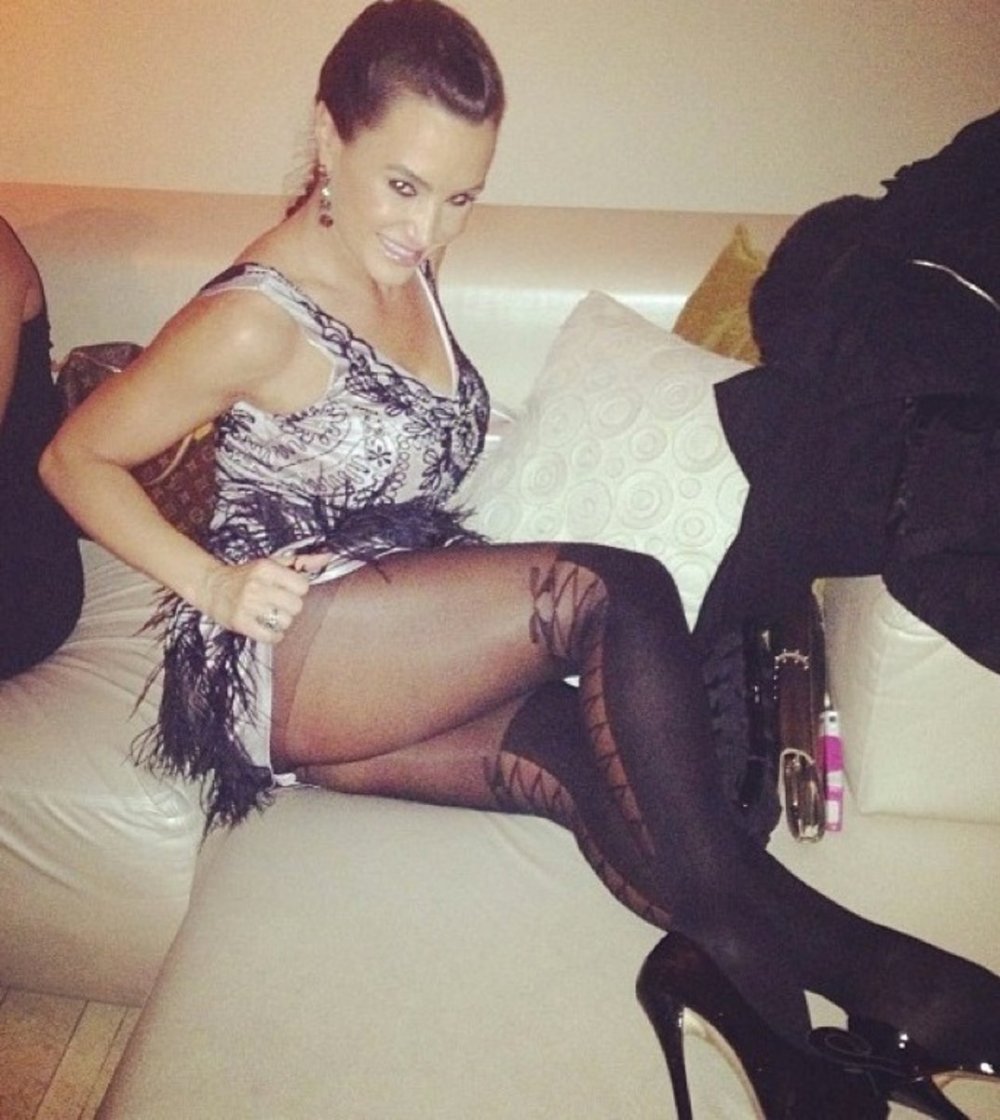 Lisa Ann Tits in GIF oil