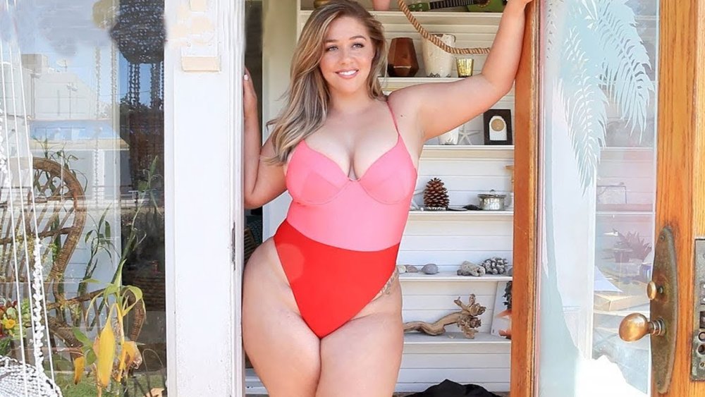 Model plus saz Diana Sirokai