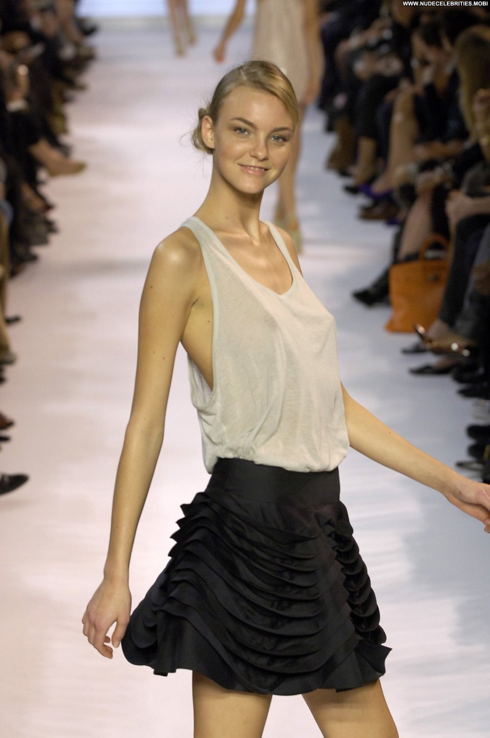 Caroline Trentini Naked